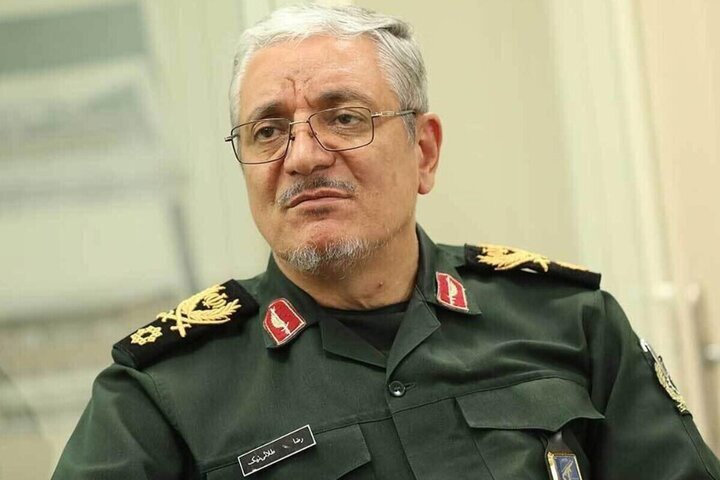سخنگوی وزارت دفاع: ایران در برابر هیچ فشاری عقب‌نشینی نمی‌کند