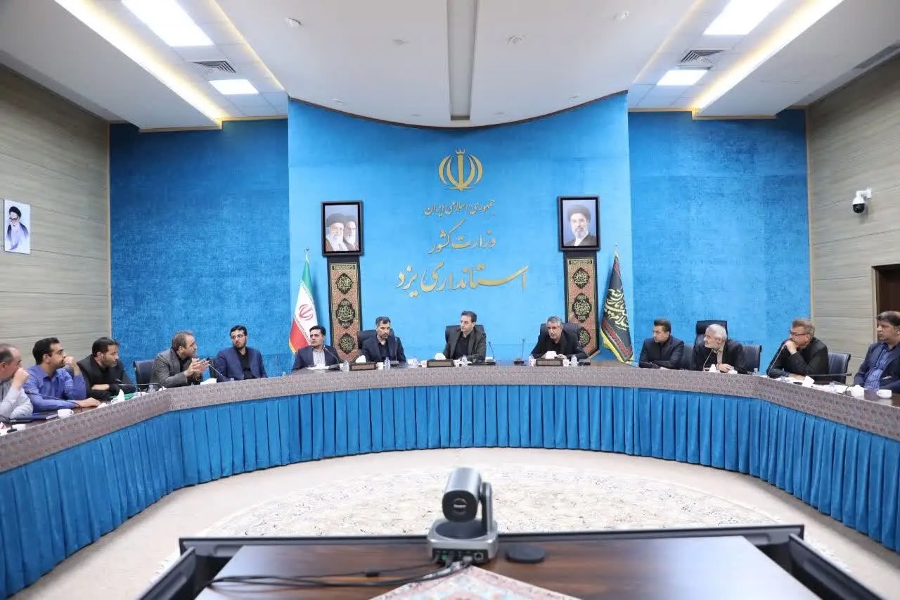 از آسفالت بازیافتی تا پیمانکاران بومی