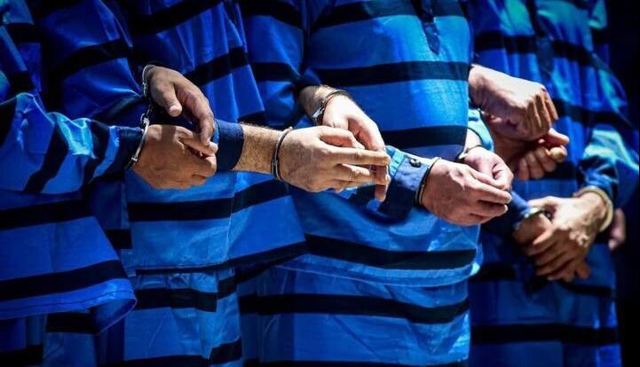 جمع‌آوری ۲۷ معتاد متجاهر و کشف ۸۰۰ قرص غیرمجاز در یزد