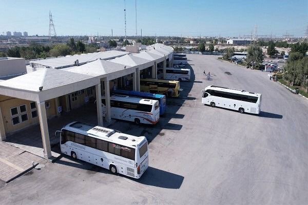 خدمات‌رسانی ۱۶ دستگاه اتوبوس سازمان حمل‌ونقل بار و مسافر یزد در تهران