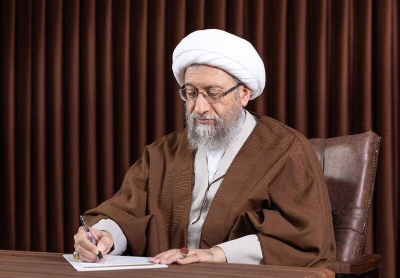 قدردانی  ایت الله آملی لاریجانی از  ملت های ایران، عراق و آزادگان جهان
