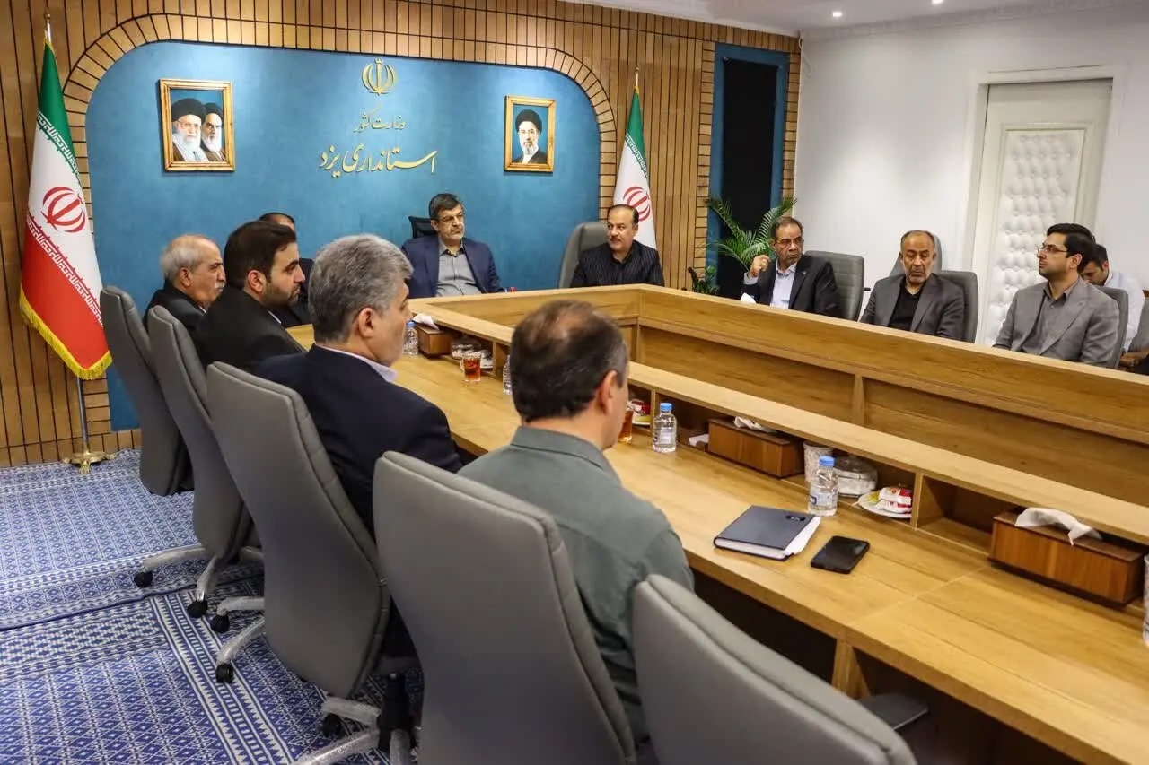 محمدرضا بابایی تفاهم‌نامه اورژانس افشار را امضا کرد