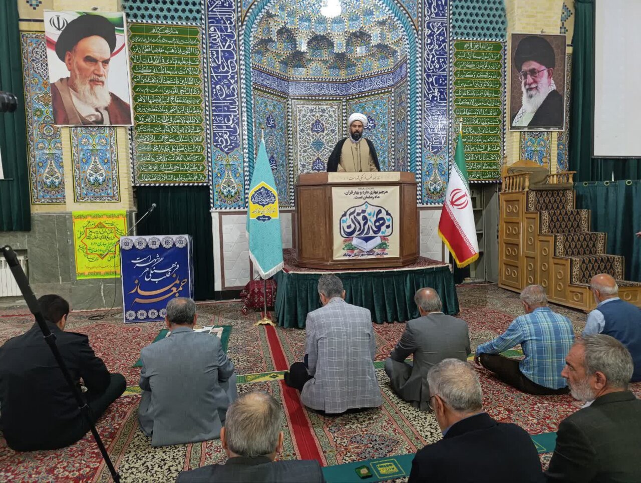 وحدت کلمه و هوشیاری در برابر جنگ روانی، کلید پیروزی جبهه حق است