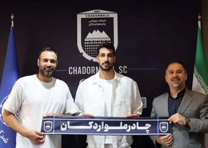 ملی‌پوش والیبال سر از چادرملو درآورد