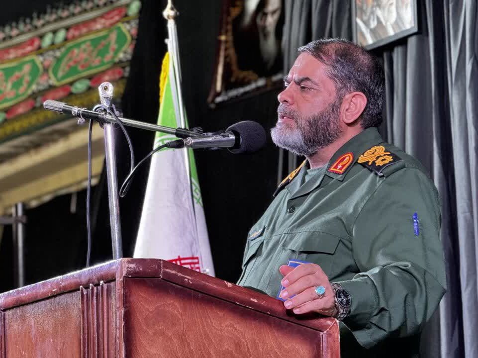 سردار معروفی: سپاه «عباس انقلاب» و جان‌فدای ملت ایران است
