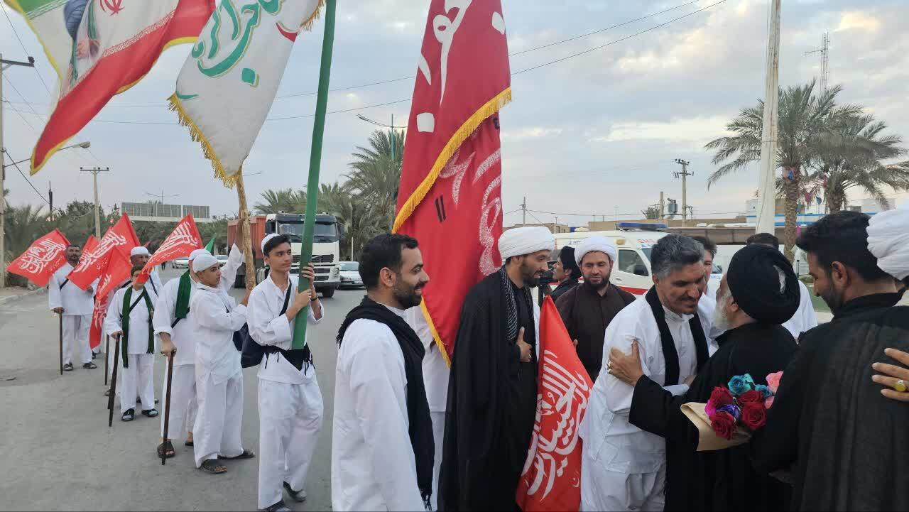 استقبال از «کاروان پیاده امام رضا (ع)» در بافق