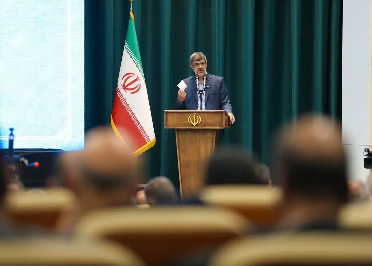 نیازمند مدیران میدانی و جهادی هستیم