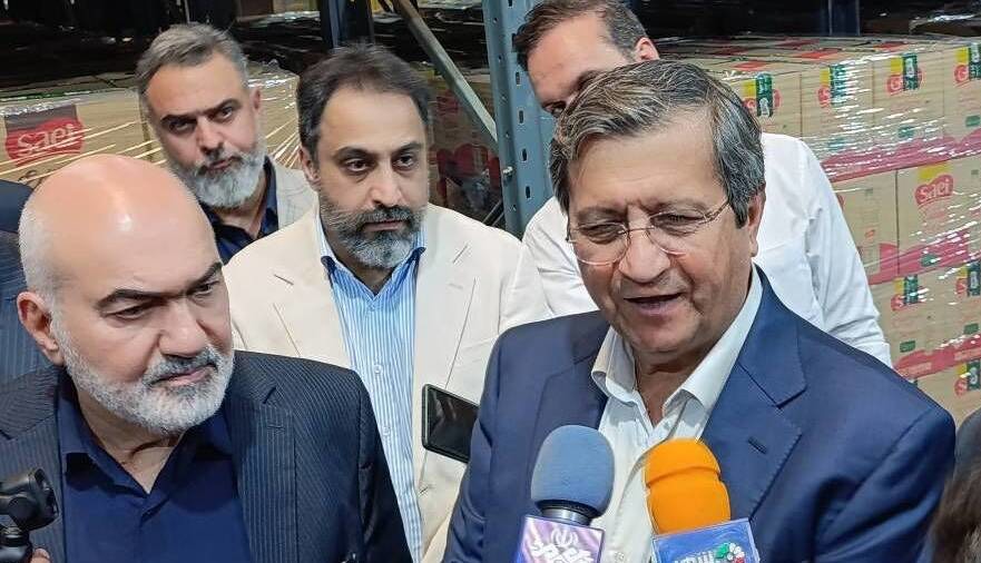 همتی: اجازه ایجاد مشاغل‌ کاذب ارزی در حاشیه بازار را نخواهیم داد | آخرین خبر