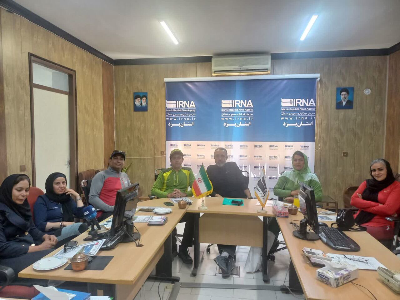 کوهنوردان یزدی، آرارات را فتح کردند؛ معطلی پنج ساعته در مرز