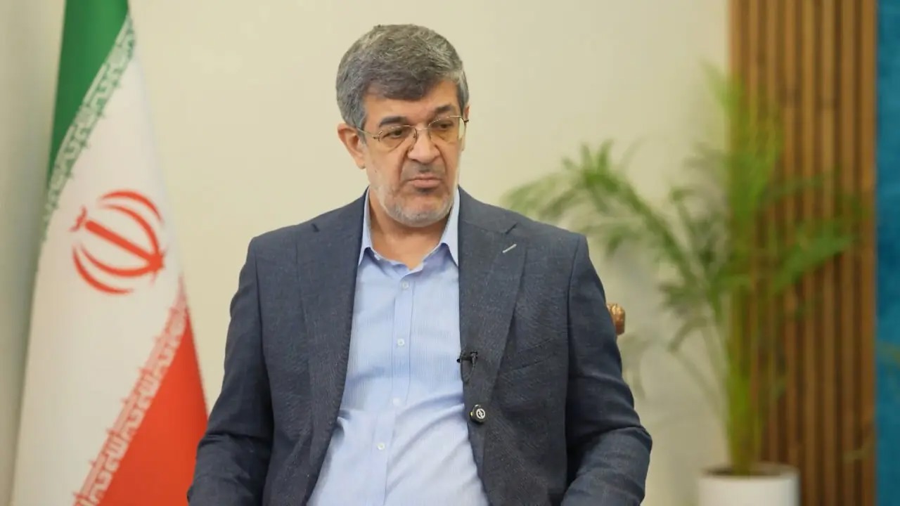🎬 تبیین راهبردهای سه‌گانه استاندار یزد در مسیر توسعه پایدار و رفاه اجتماعی