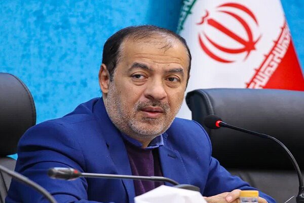 ادارات یزد ۱۰ روز ابتدای مهر را با ۴۵ دقیقه تأخیر آغاز می‌کنند