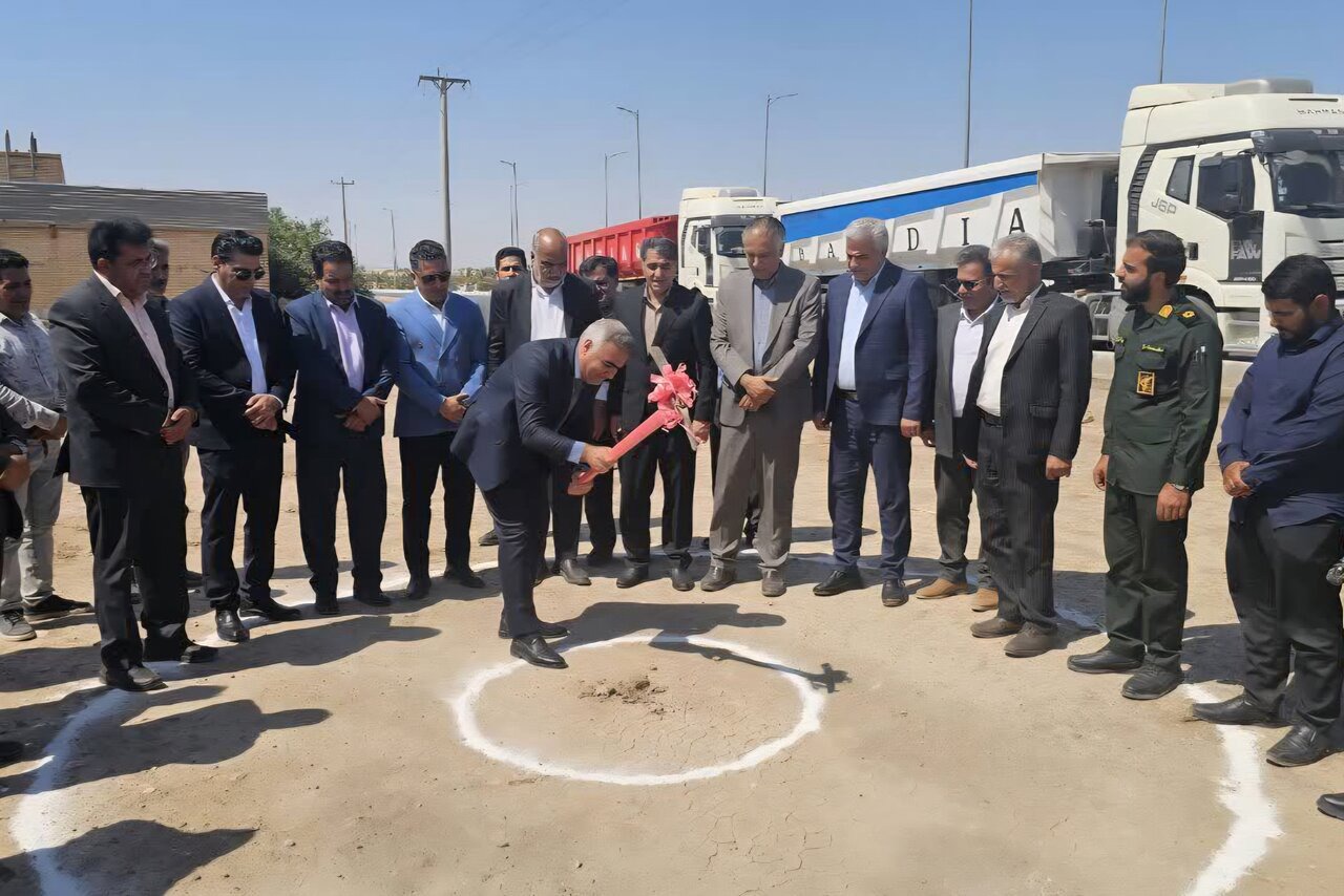 ساخت مدرسه ۶ کلاسه در بافق آغاز شد