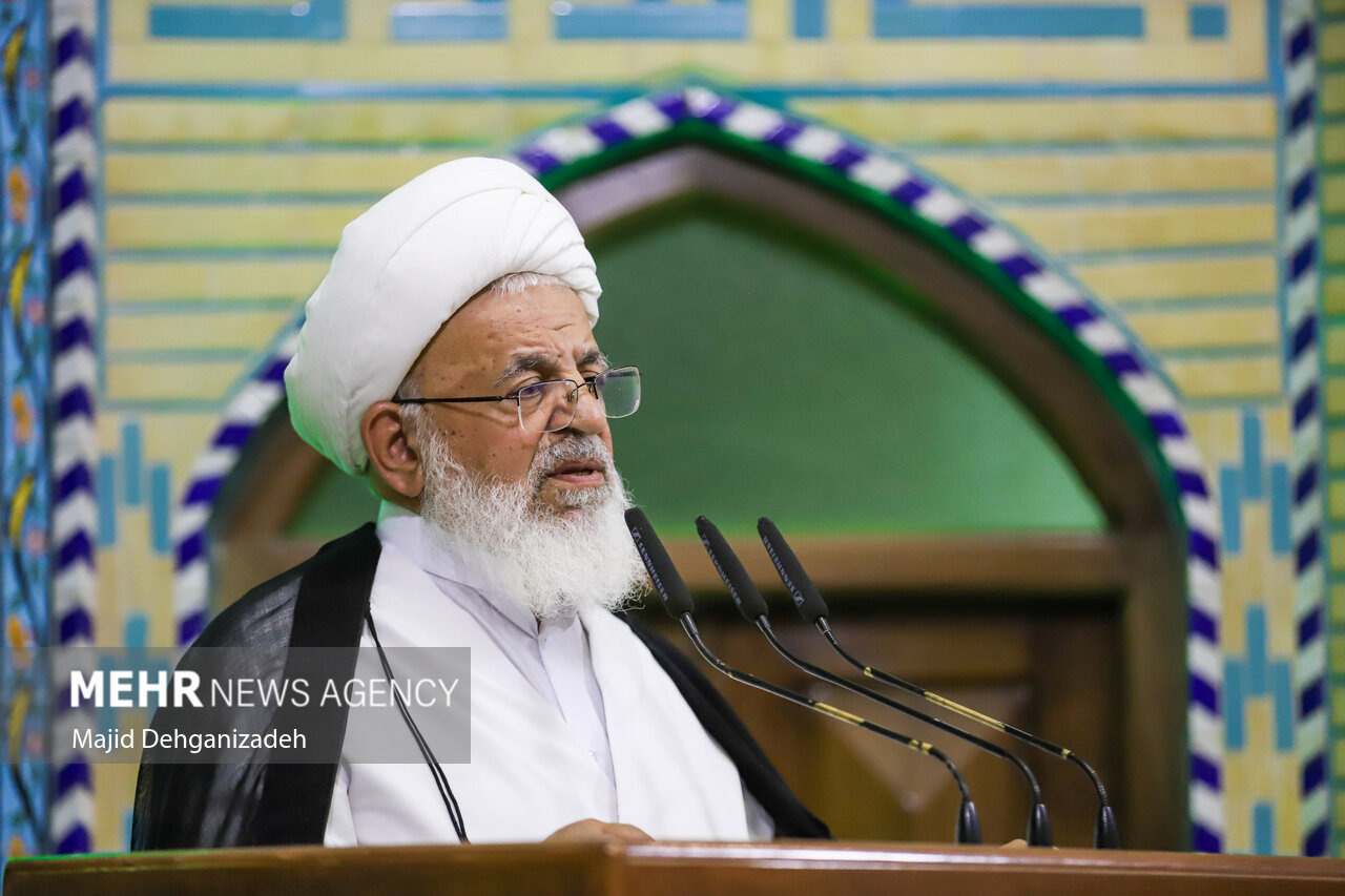 آیت‌الله ناصری: روحیه مقاومت و اتحاد ملت ایران باید حفظ شود