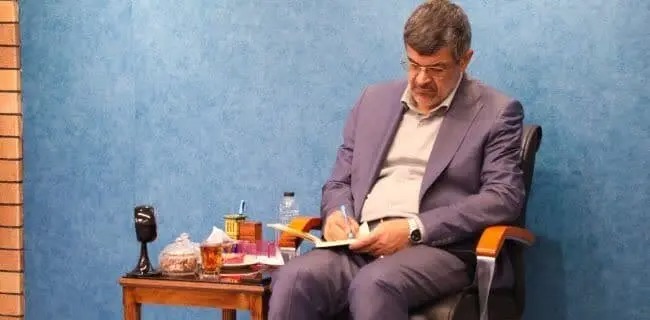 پیام استاندار یزد به مناسبت هفته گردشگری و تأکیدبر حمایت از فعالان این حوزه