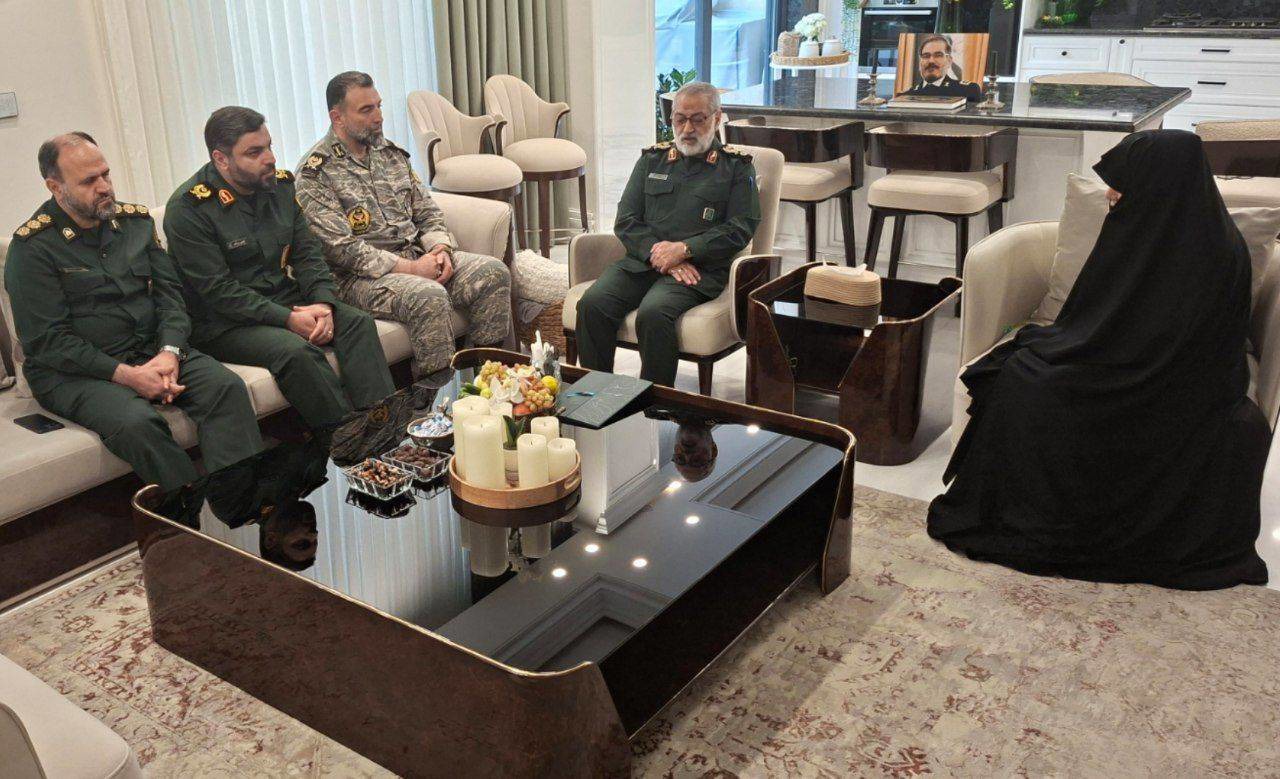 مجاهدت شهید شمخانی خشم دشمنان را برانگیخت