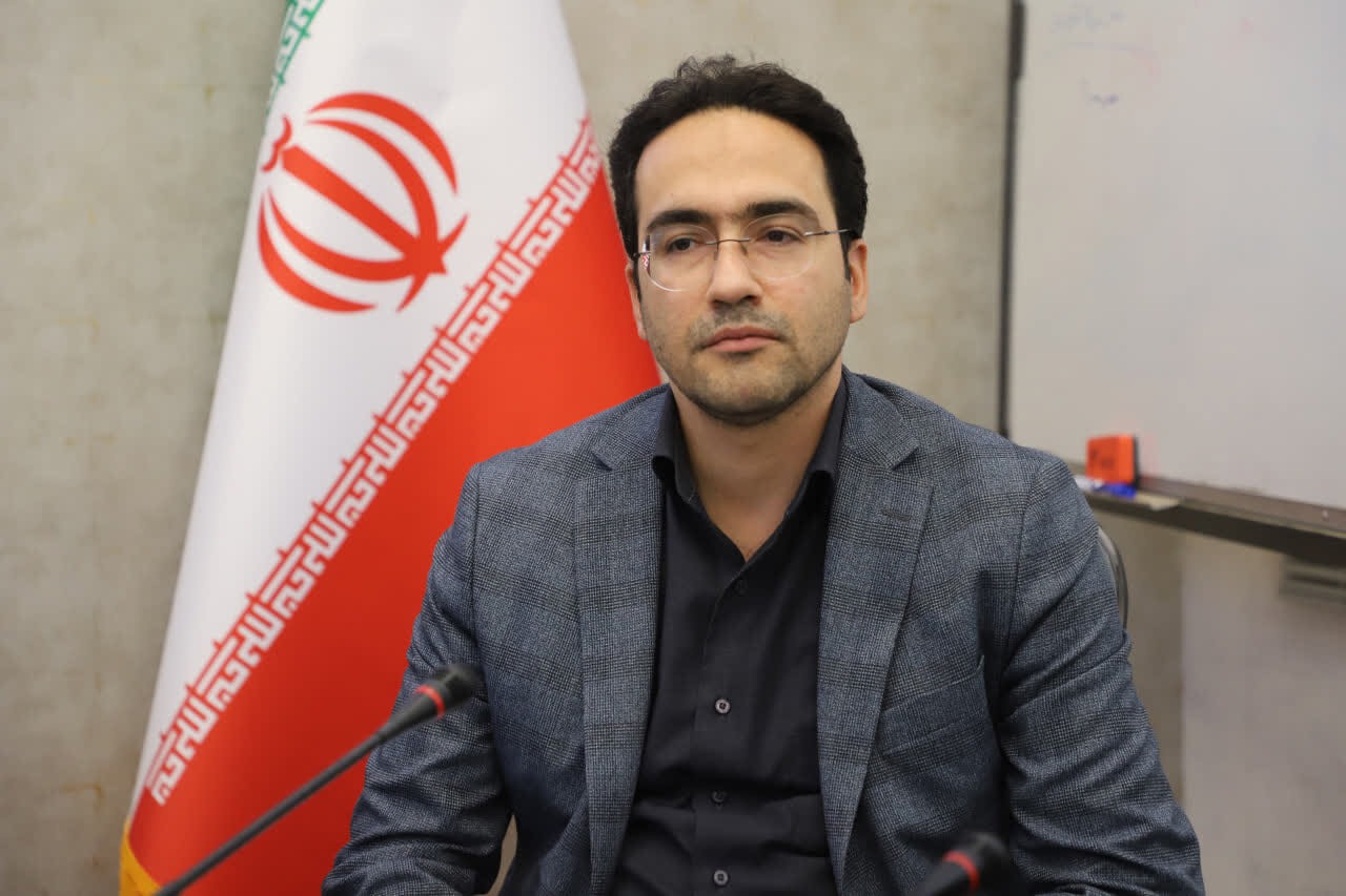 حمل سلاح سرد در میبد جان یک جوان را گرفت
