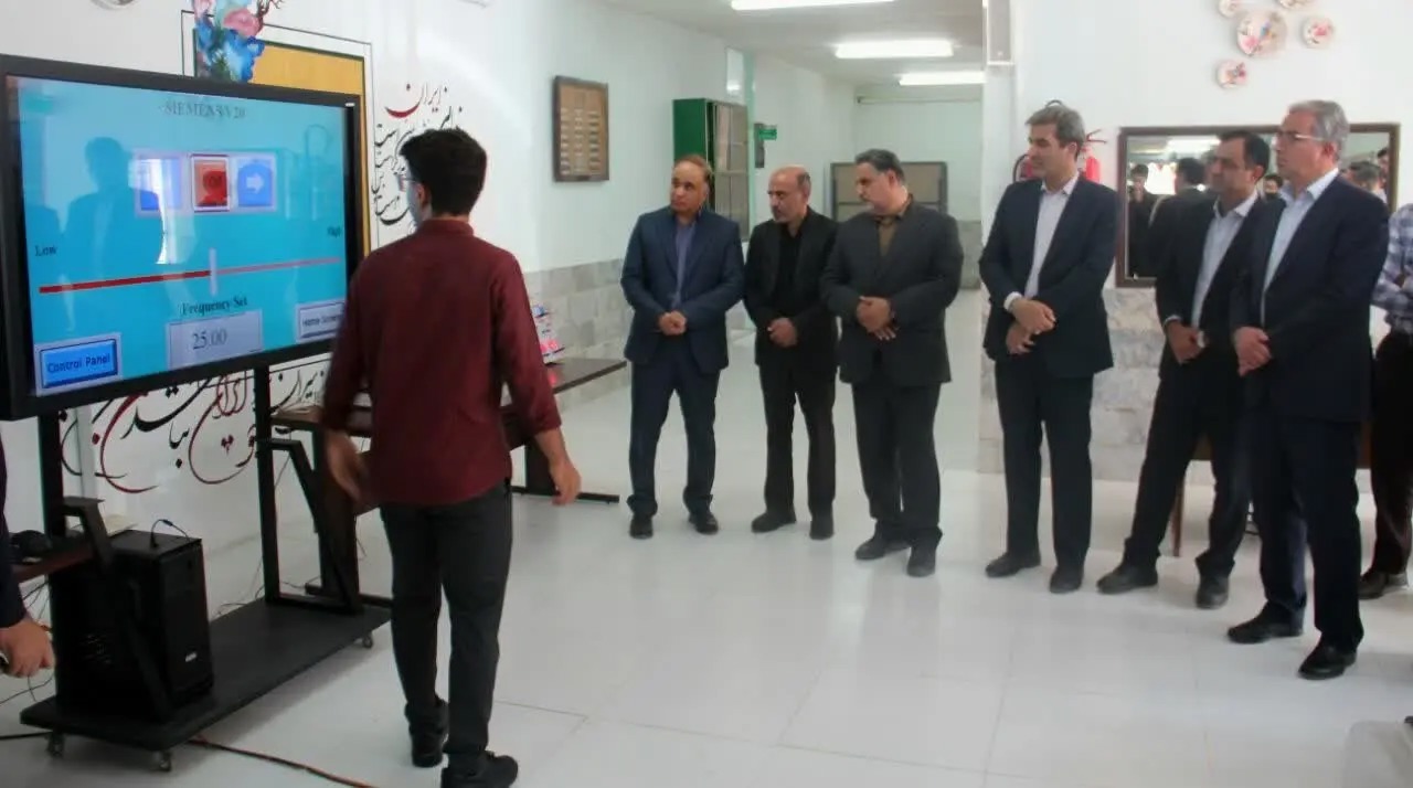تأکیدبر هم‌افزایی ظرفیت‌های آموزشی و بازار کار در بازدید از هنرستان برق تفت