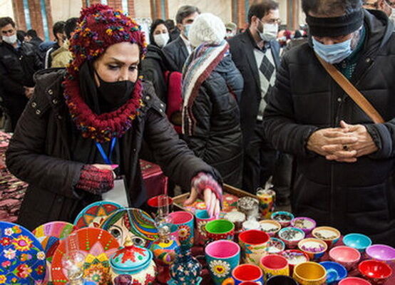 فروشندگان بازار پروانه تهران به پارکینگ حافظ منتقل می‌شوند