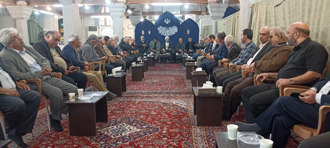 نشست بازاریان با نماینده ولی فقیه در قزوین