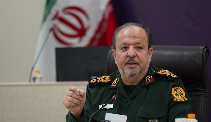 سردار ابن‌الرضا خطاب به آمریکا: با آتش بازی نکنید