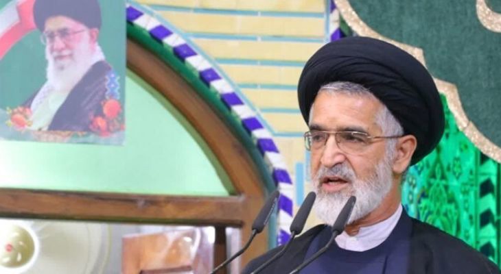 حضرت زینب (س)، الگوی صبر و مقاومت؛ تأکید امام جمعه موقت یزد بر رسیدگی به مطالبات پرستاران