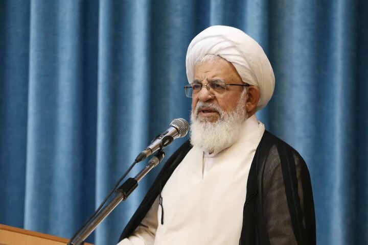 پیگیری حقوقی و بین‌المللی شهادت رهبر انقلاب و شهدای حملات اخیر با جدیت دنبال شود