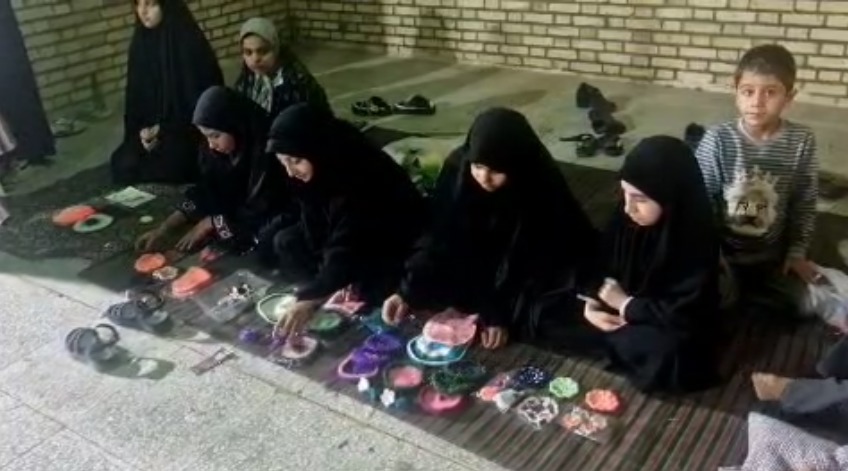 هنر و طعم روستایی در بازارچه «دست‌پخت و دست‌ساز» گردکوه یزد