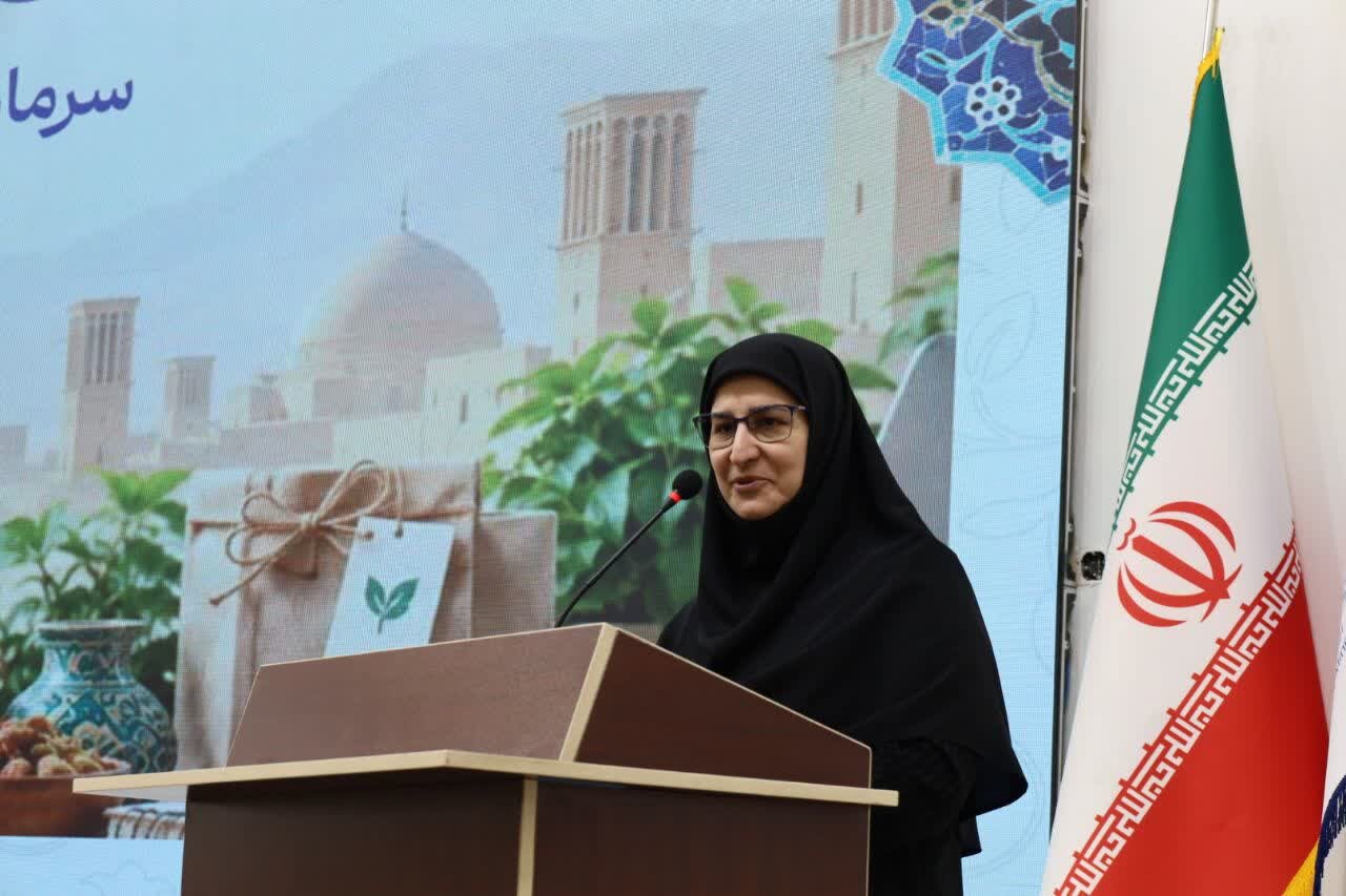 بانوان توانمند همزمان در خانواده و عرصه‌های اجتماعی نقش‌آفرین می‌کنند