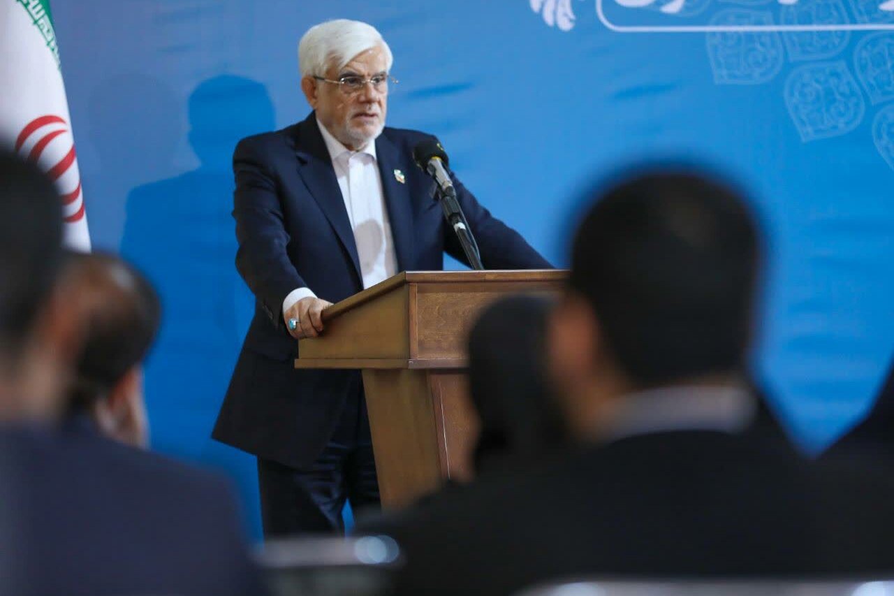 عارف: نیروی انسانی جوان مهم‌ترین پشتوانه توسعه کشور است