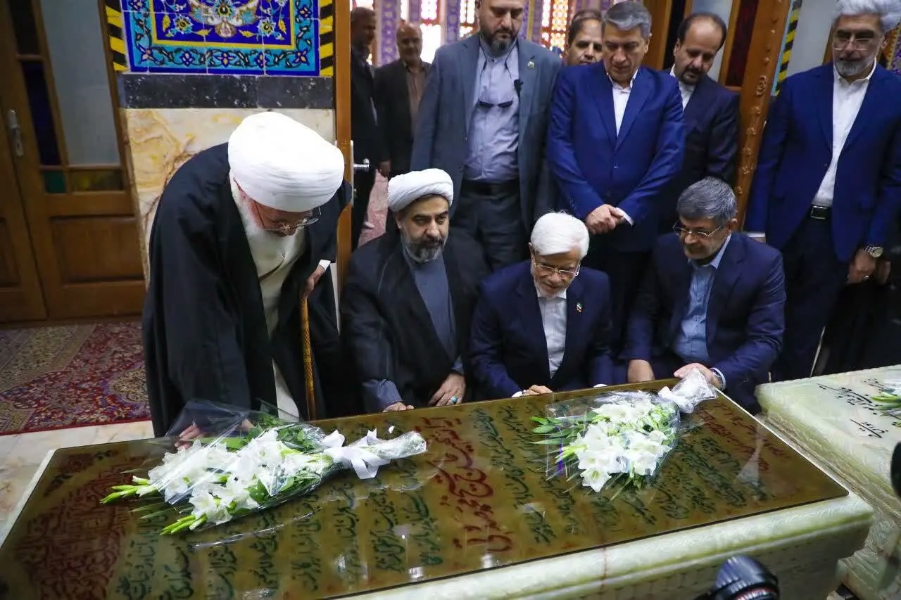 مقامات ارشد کشوری و استانی به مقام شامخ سومین شهید محراب ادای احترام کردند