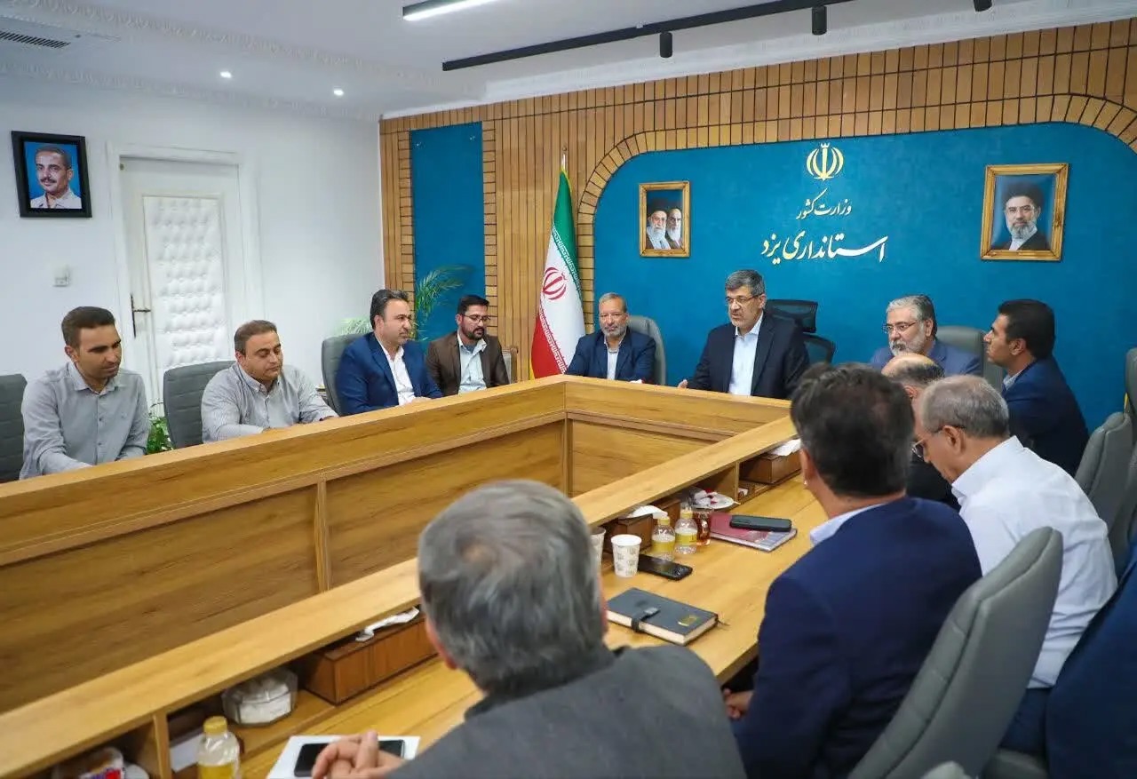 اراده مدیریت استان برای حل دغدغه‌های مردم منطقه چاهک شهرستان خاتم